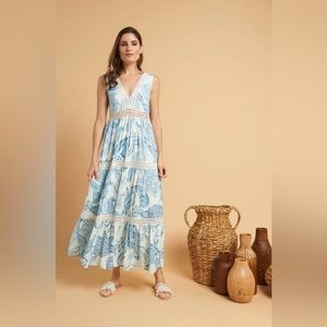 Z& L Maxi blue floral dress size Large